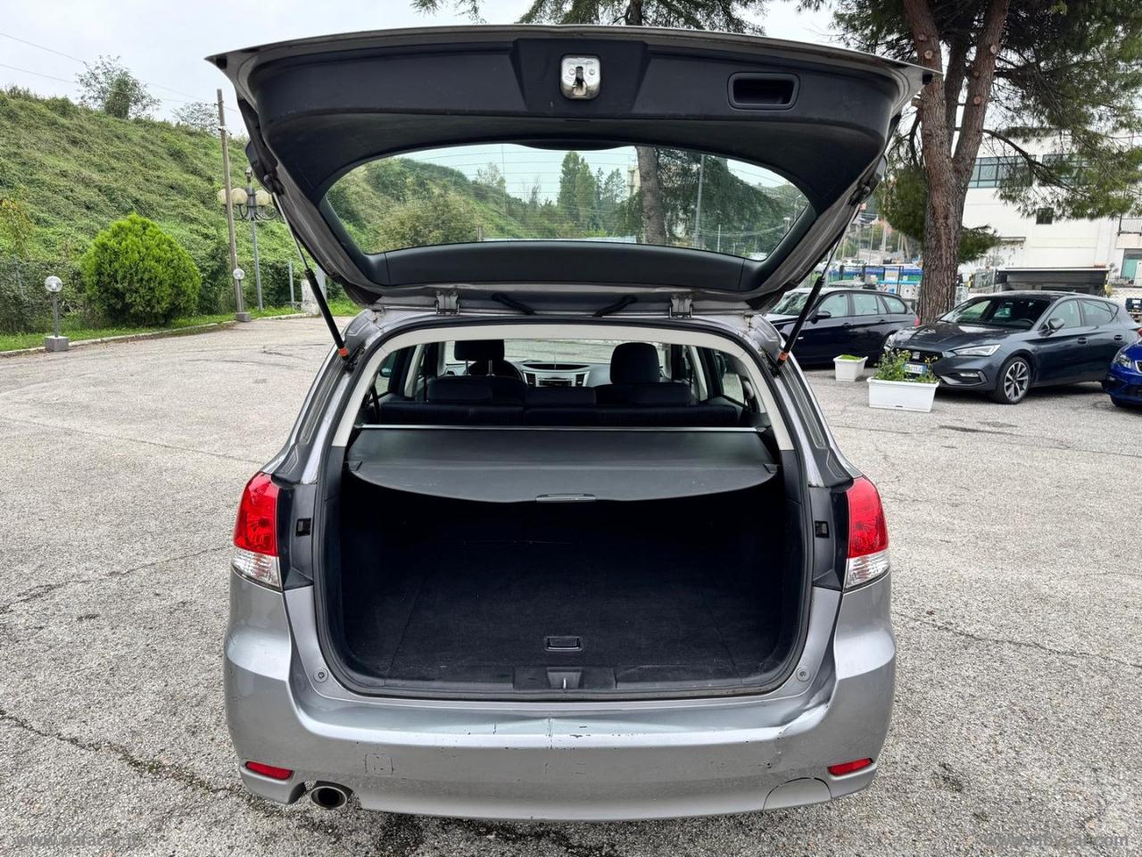 SUBARU Legacy 2.0D SW Comfort