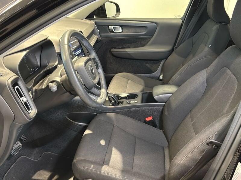 Volvo XC40 T2 automatico Essential