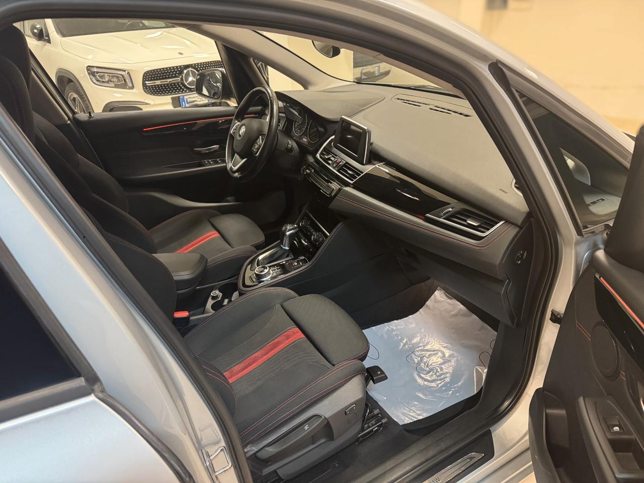 Bmw 2er Active Tourer 220d xDrive Sport aut.