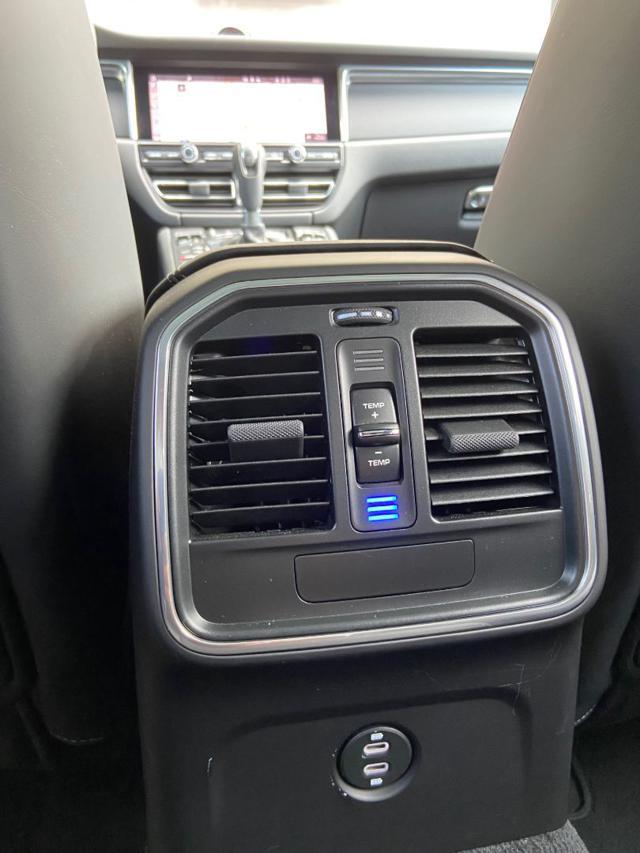 PORSCHE Macan 2.0 Pano Bose Scarichi No Superbollo