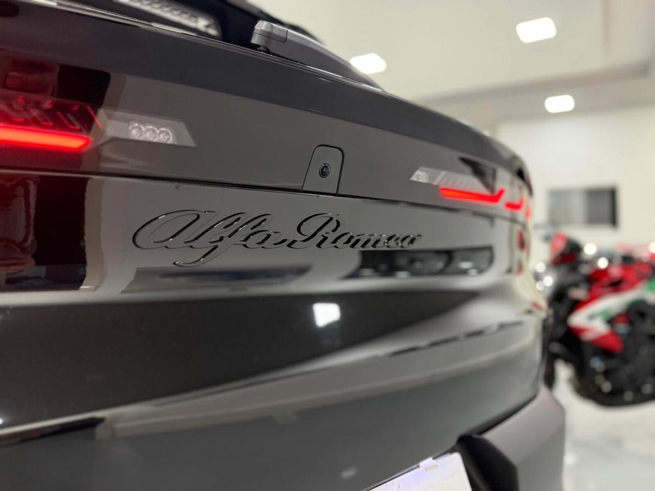 Alfa Romeo Junior 1.2 136 CV Hybrid eDCT6 Speciale