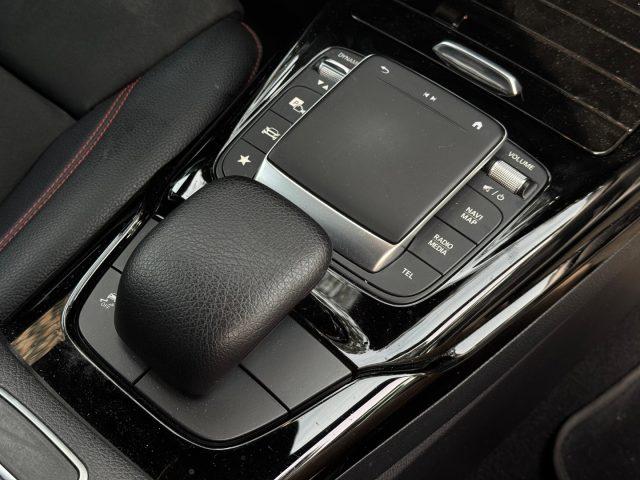MERCEDES-BENZ A 35 AMG 4Matic