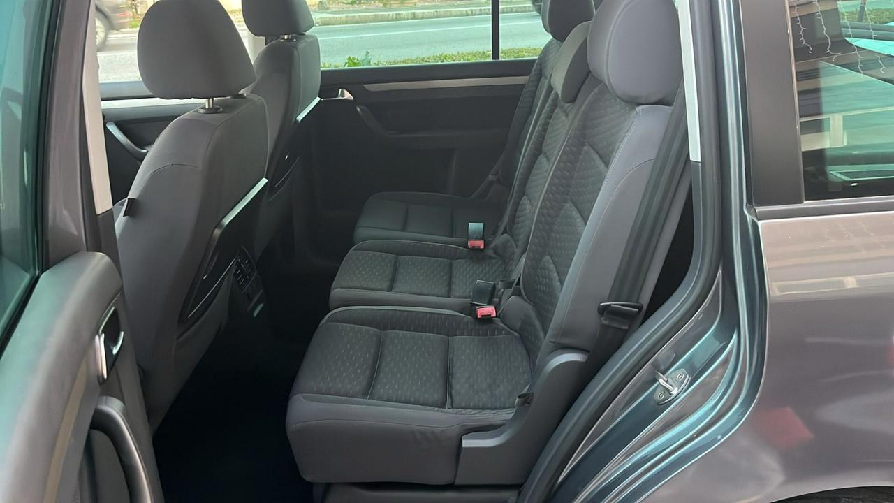 Volkswagen Touran 2.0 16V TDI Highline