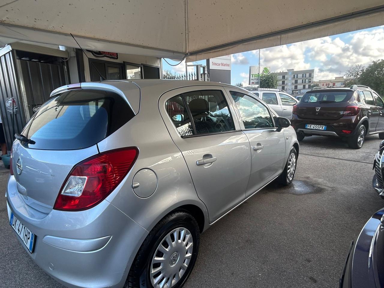 Opel Corsa 1.0 12V 5 porte Enjoy