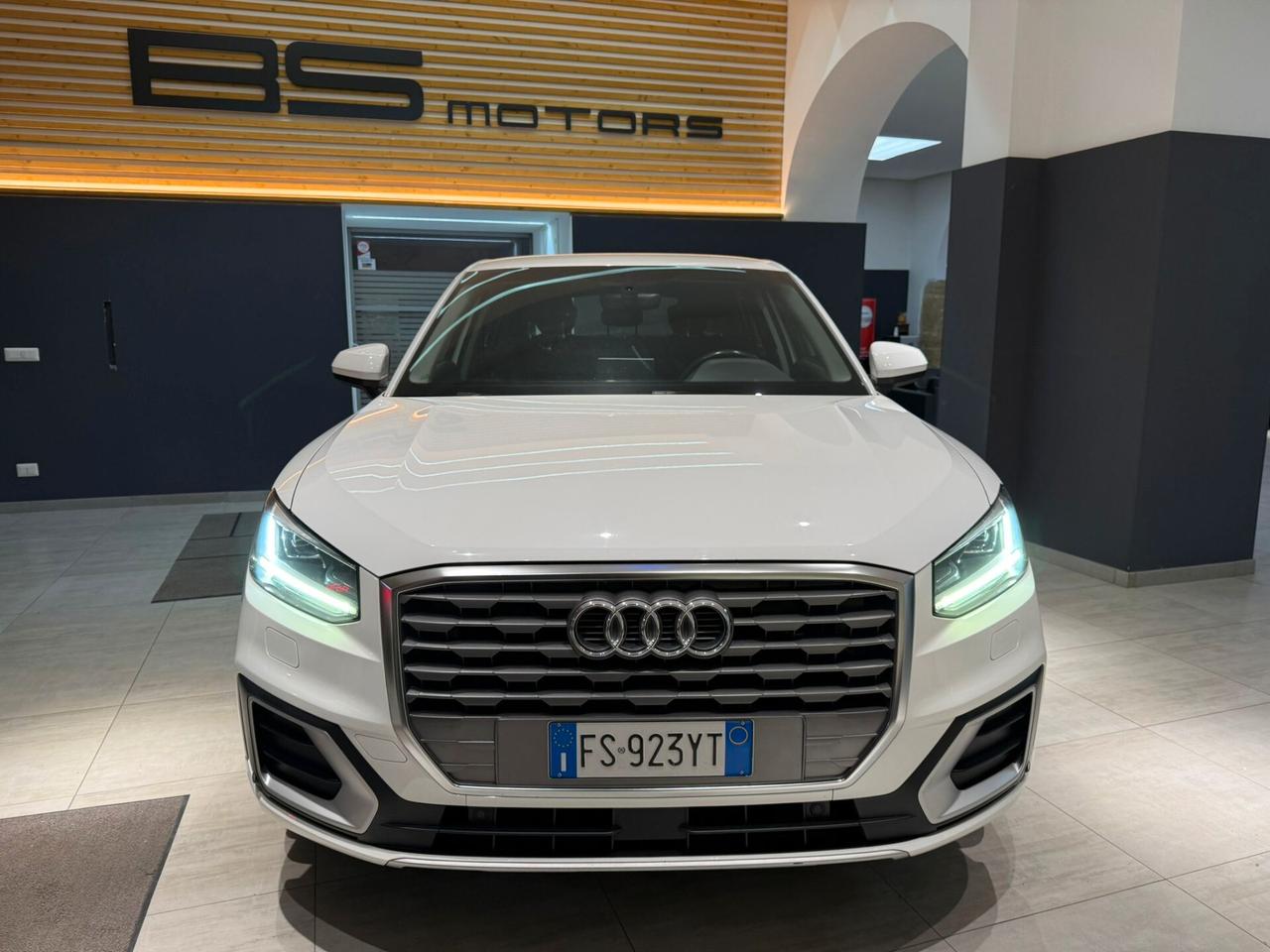 Audi Q2 30 1.6 TDI 116cv S tronic Admired S-LINE