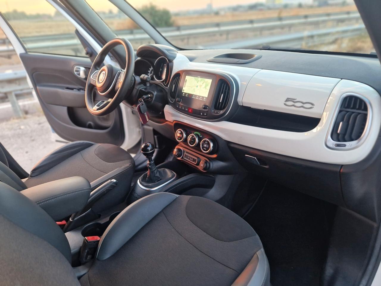 Fiat 500L 1.6 Multijet 120 CV Mirror City Cross