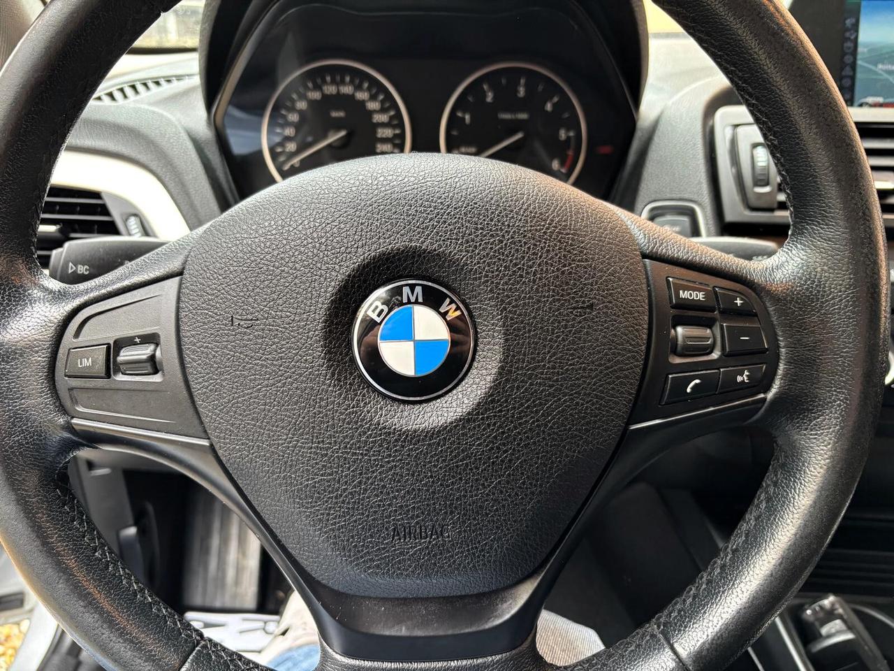 Bmw 118d 5p. Aut Msport