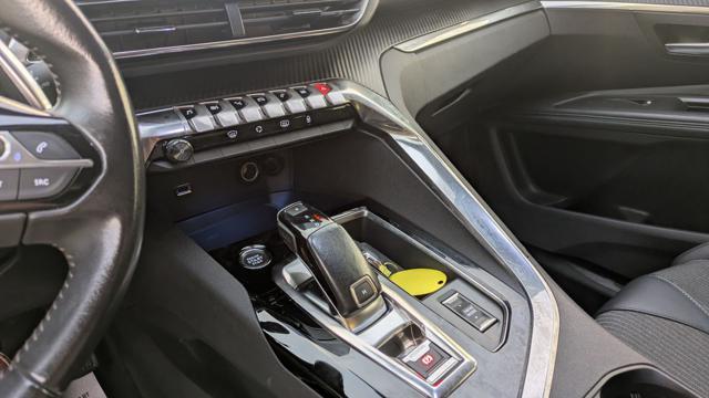 PEUGEOT 3008 1.5cc 130cv ALLURE Android/IOS DIGITAL COCKPIT