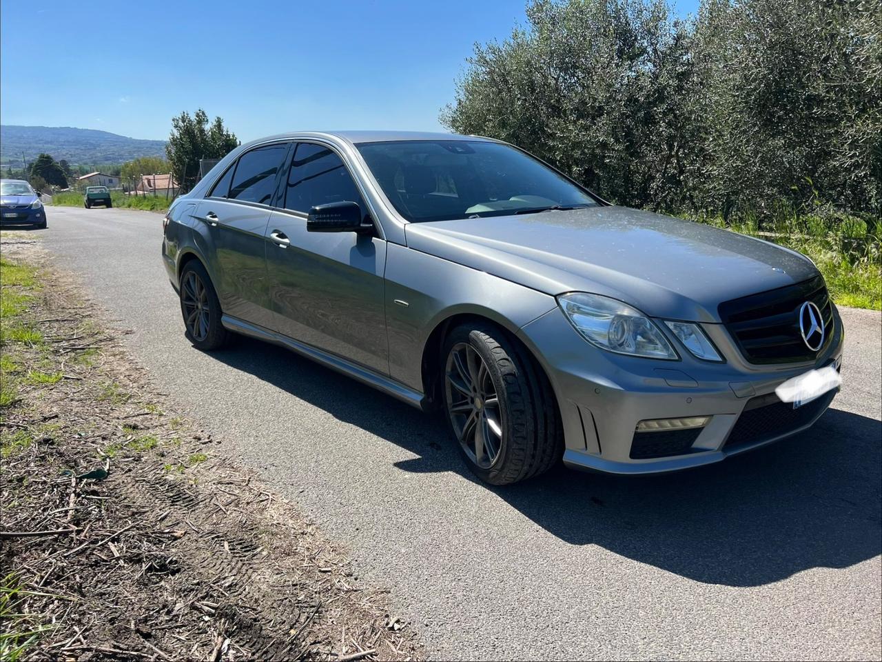 Mercedes-benz E 220 E 220 CDI BlueEFFICIENCY Avantgarde AMG