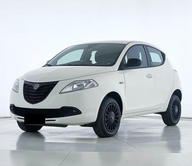 Lancia Ypsilon Ypsilon 0.9 Twinair 85 CV 5 porte Metano Ecochic Elefantino