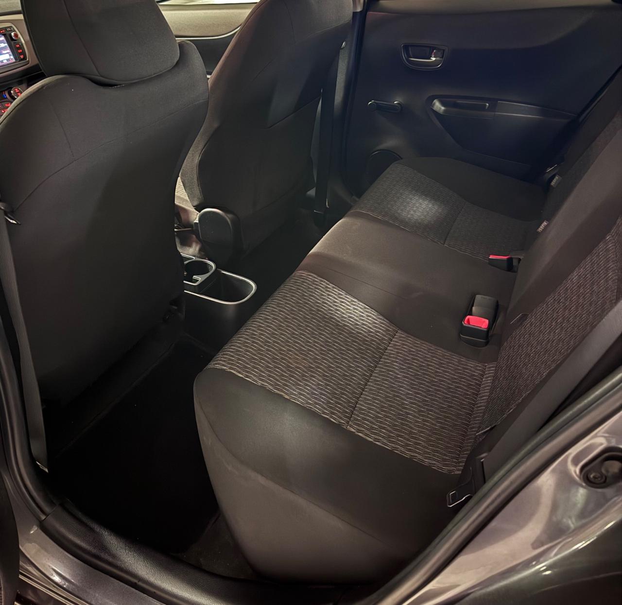 Toyota Yaris 1.0 5 porte Lounge