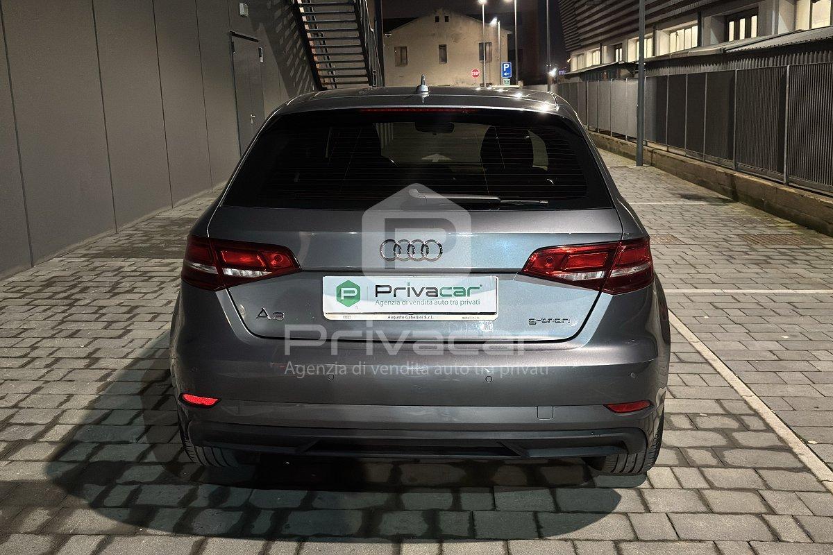 AUDI A3 SPB 1.4 TFSI S tronic g-tron Business