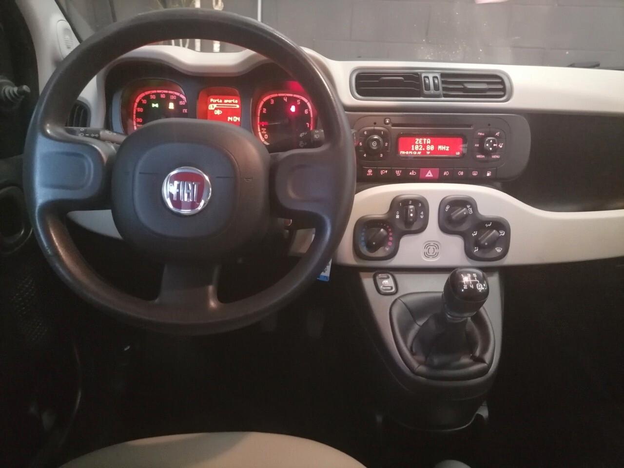 Fiat Panda 0.9 TwinAir Turbo Natural Power Lounge