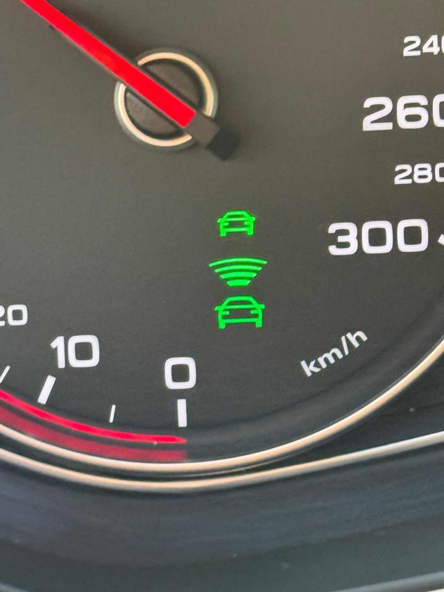 AUDI A6 allroad 3.0 TDI 245 CV ?DISTRONIK+LED?