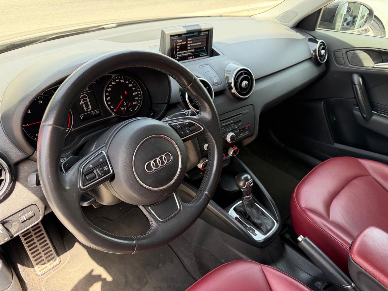 Audi A1 1.6 TDI S tronic Ambition