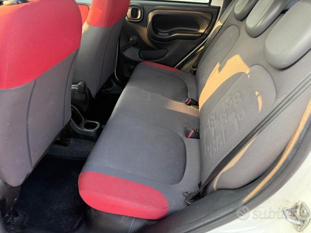 Fiat Panda 0.9 TwinAir Turbo Natural Power Lounge