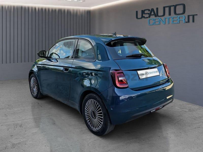 FIAT 500 500e Berlina 42 kWh Icon