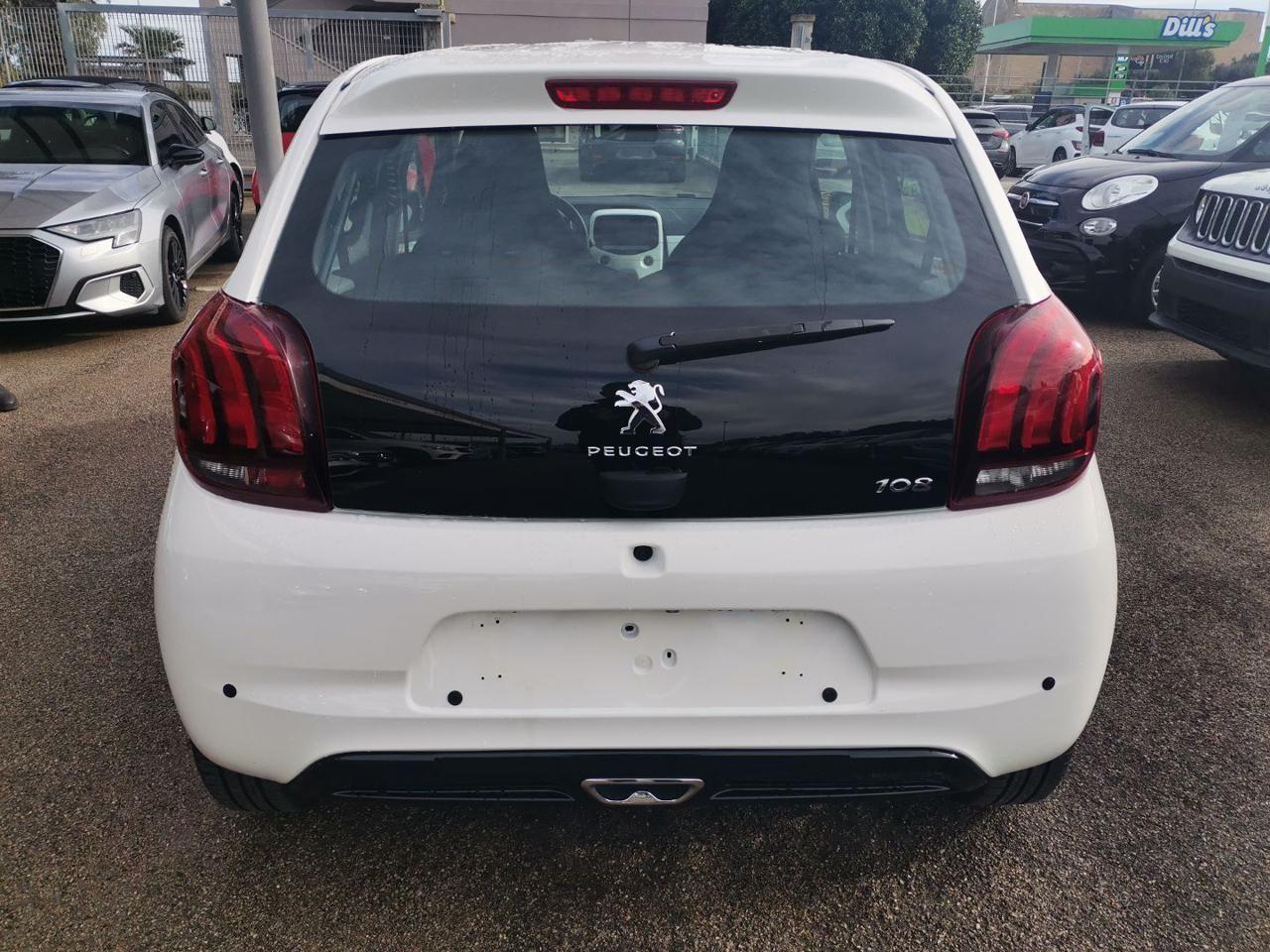 Peugeot 108 PureTech 82 5 porte Allure