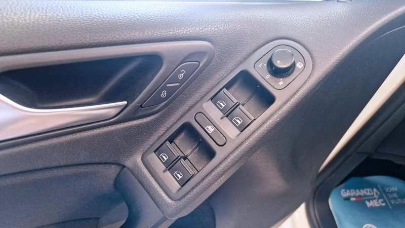 Volkswagen Golf 1.4 80 CV United