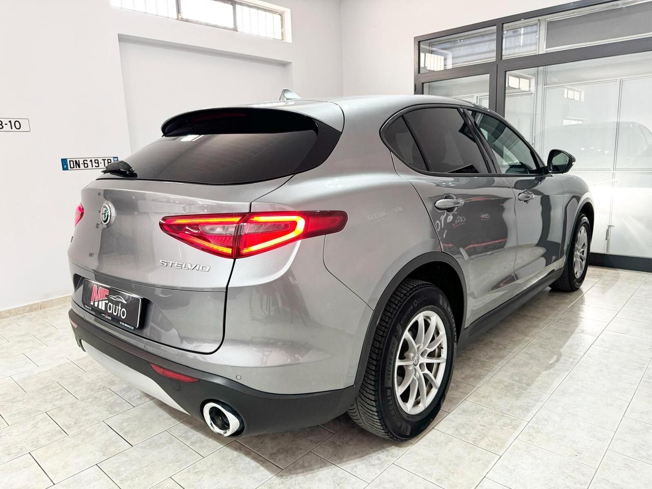 Alfa Romeo Stelvio 2.2 Turbodiesel 190 cv