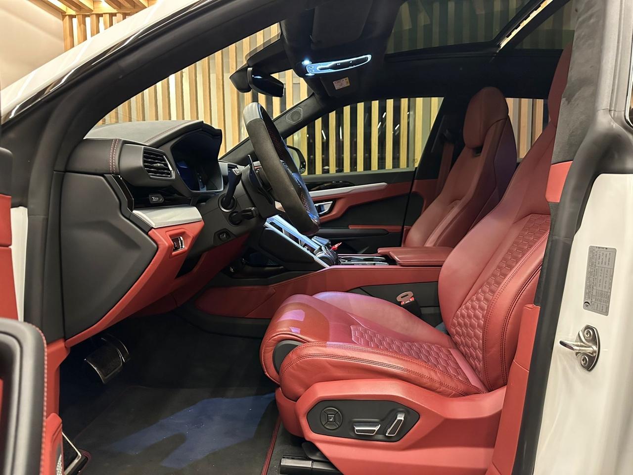 Lamborghini Urus 4.0 FULL PARI AL NUOVO KM ZERO
