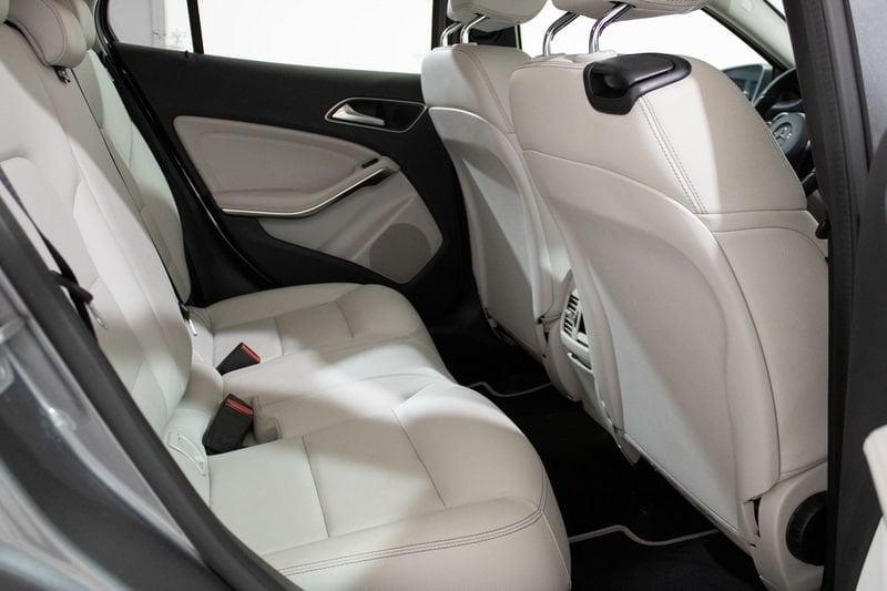 Mercedes-Benz GLA GLA 180d Executive