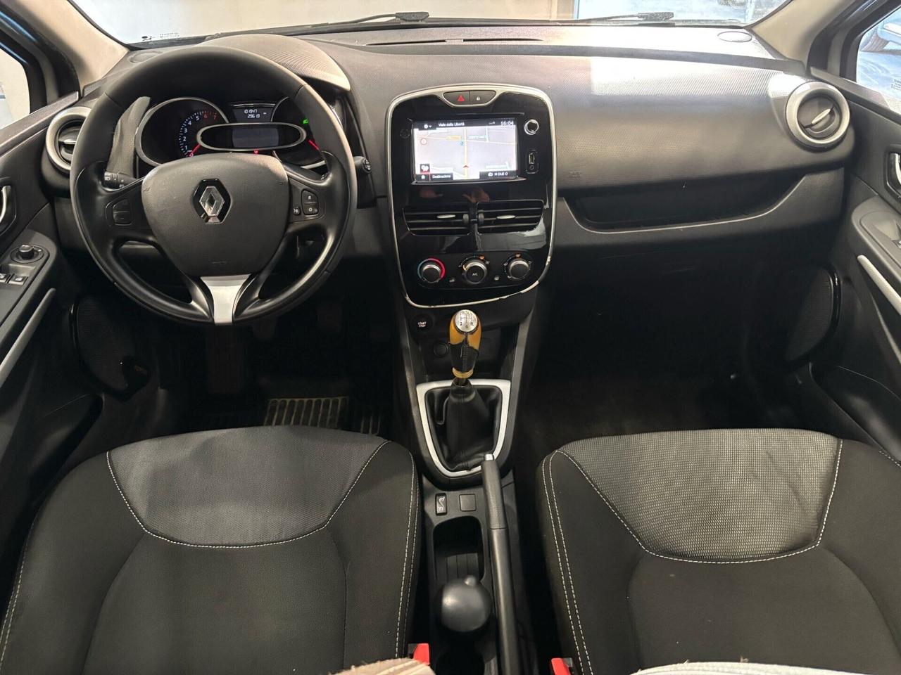 Renault Clio 1.2 75 CV 5 porte Duel