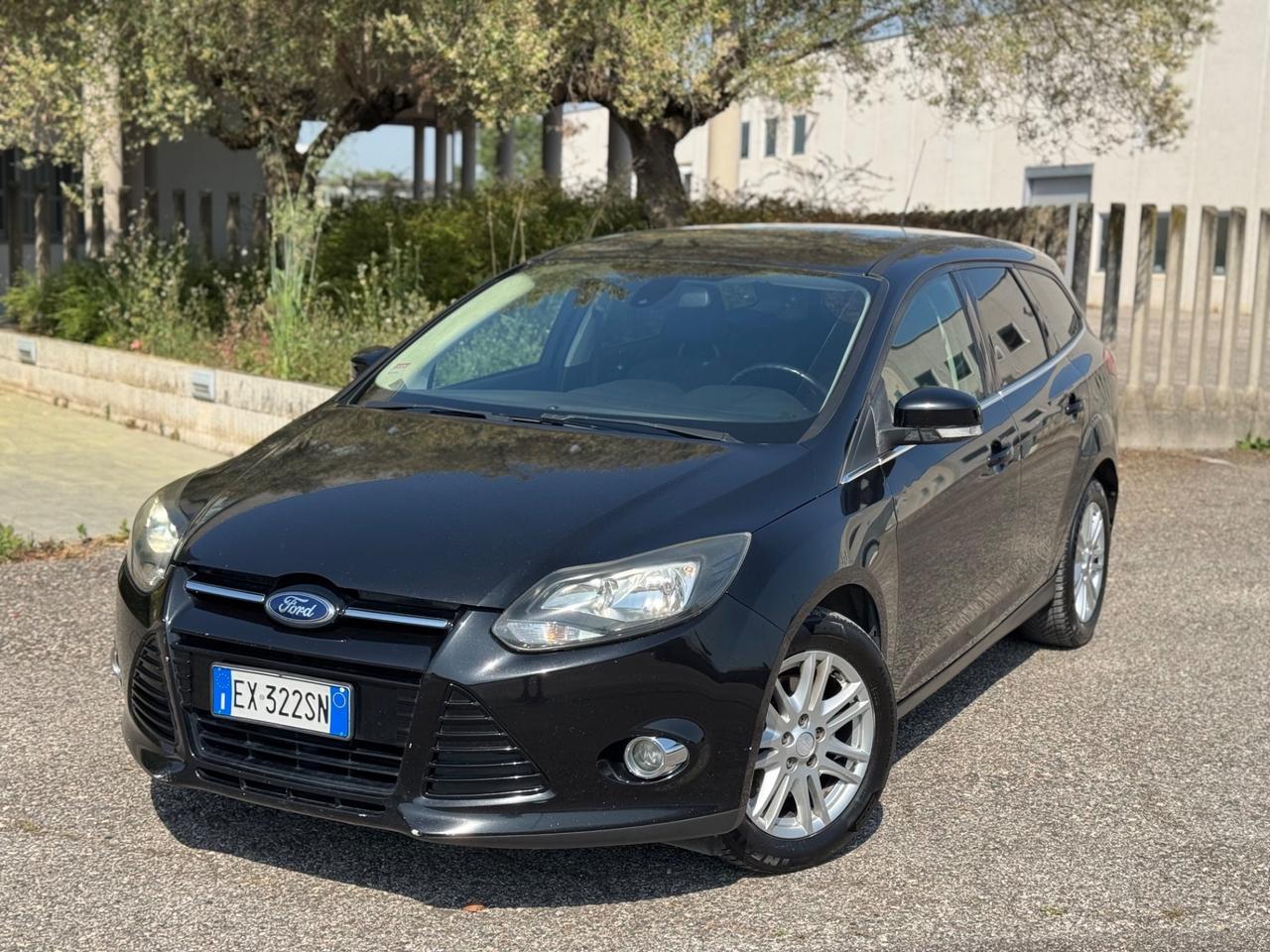Ford Focus 2.0 TDCi 115 CV Powershift SW Titanium