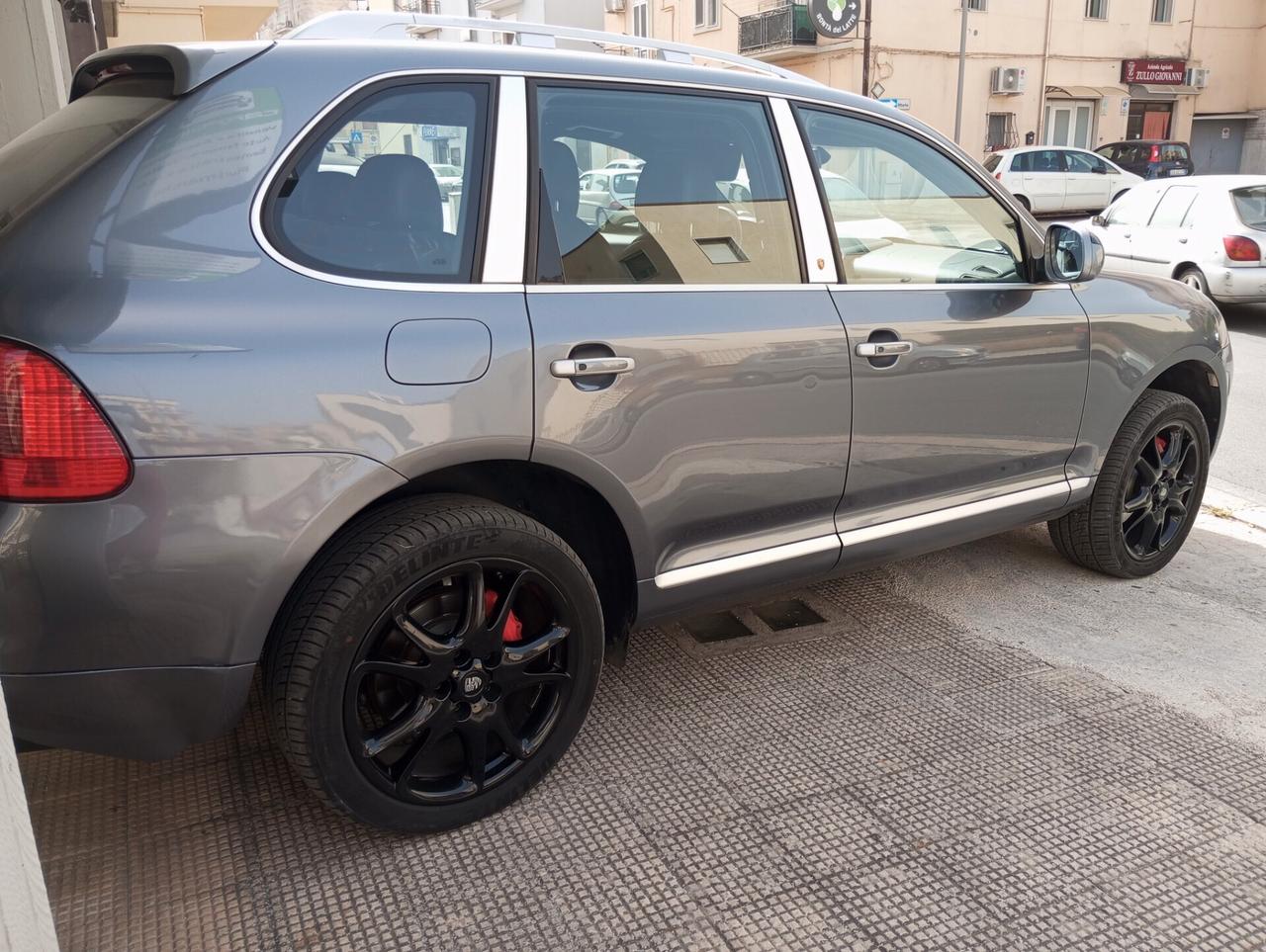 Porsche Cayenne 4.5 cat Turbo