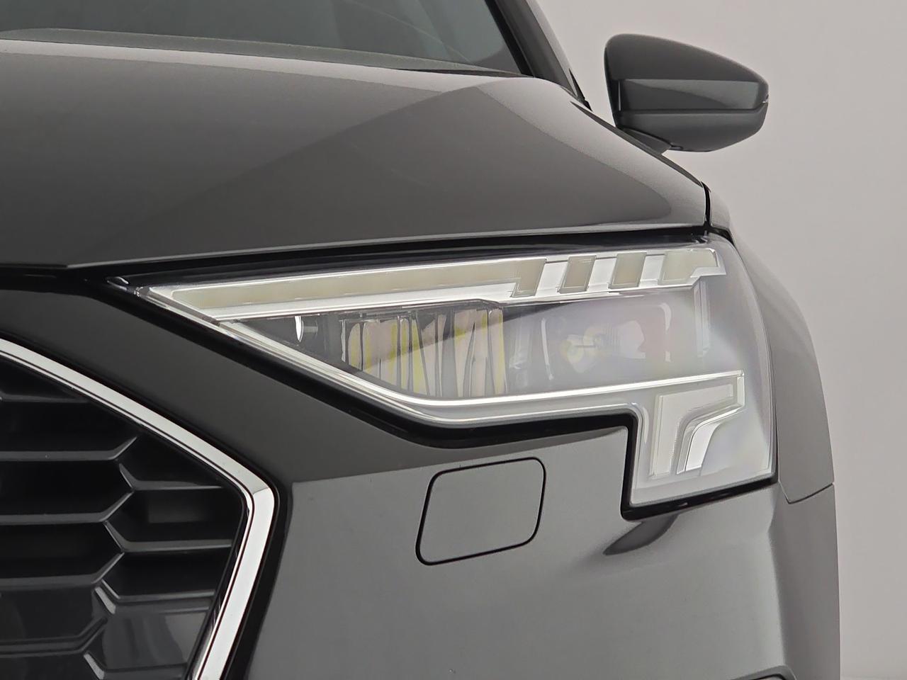 Audi A3 sportback 30 1.0 tfsi business advanced