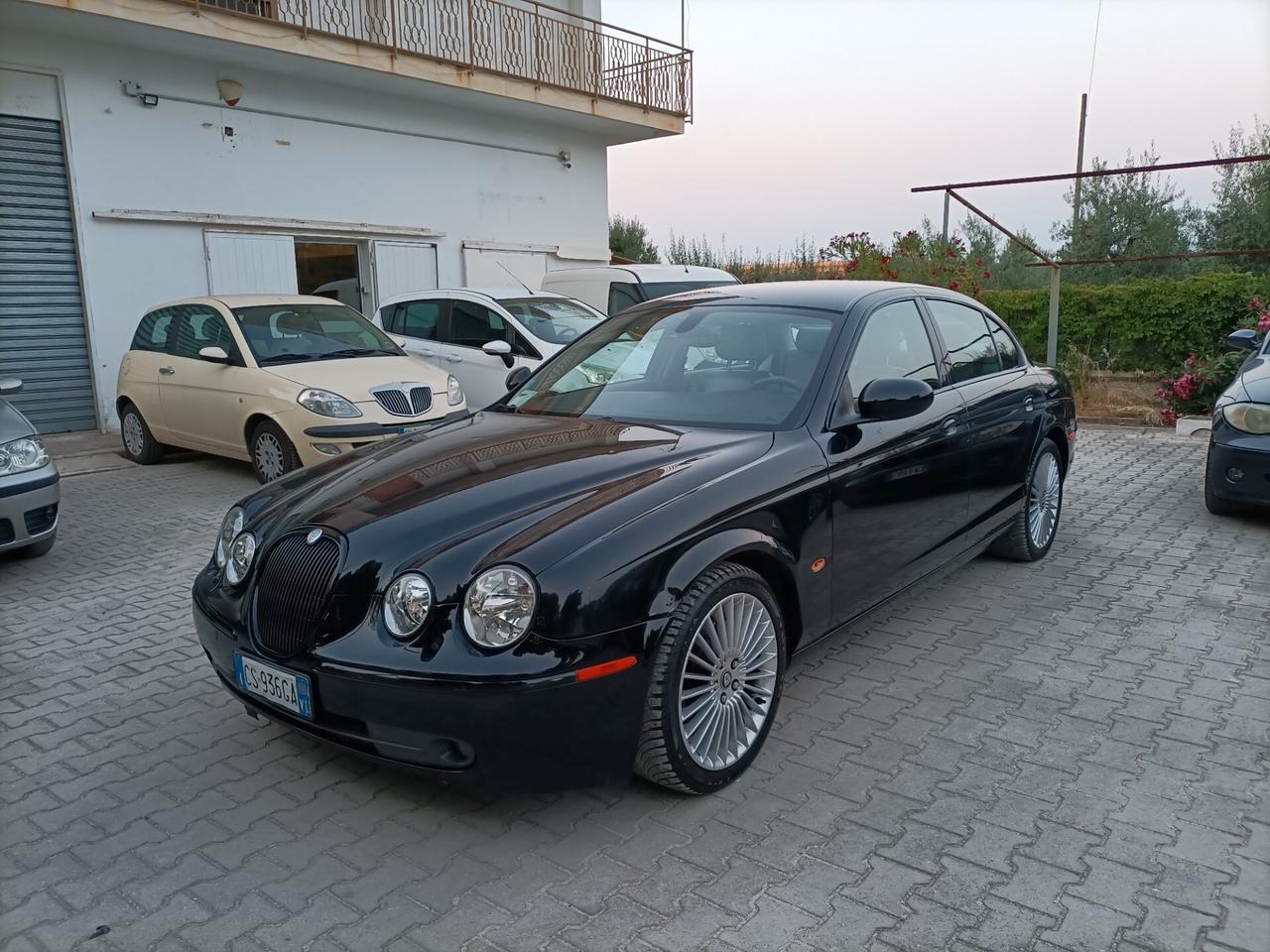 Jaguar S-Type 2.7 diesel V6 Sport