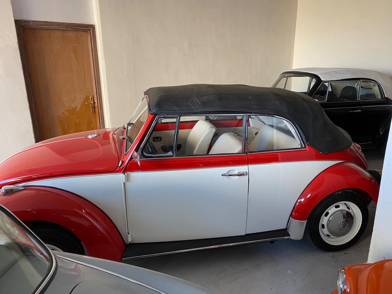 Volkswagen Maggiolino cabrio