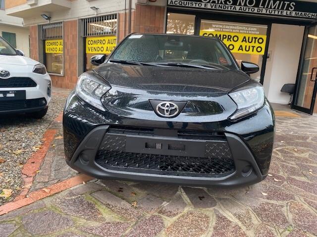 Toyota Aygo X 1.0 VVT-i 72 CV 5 porte Active S-CVT..FATTURABILE!!