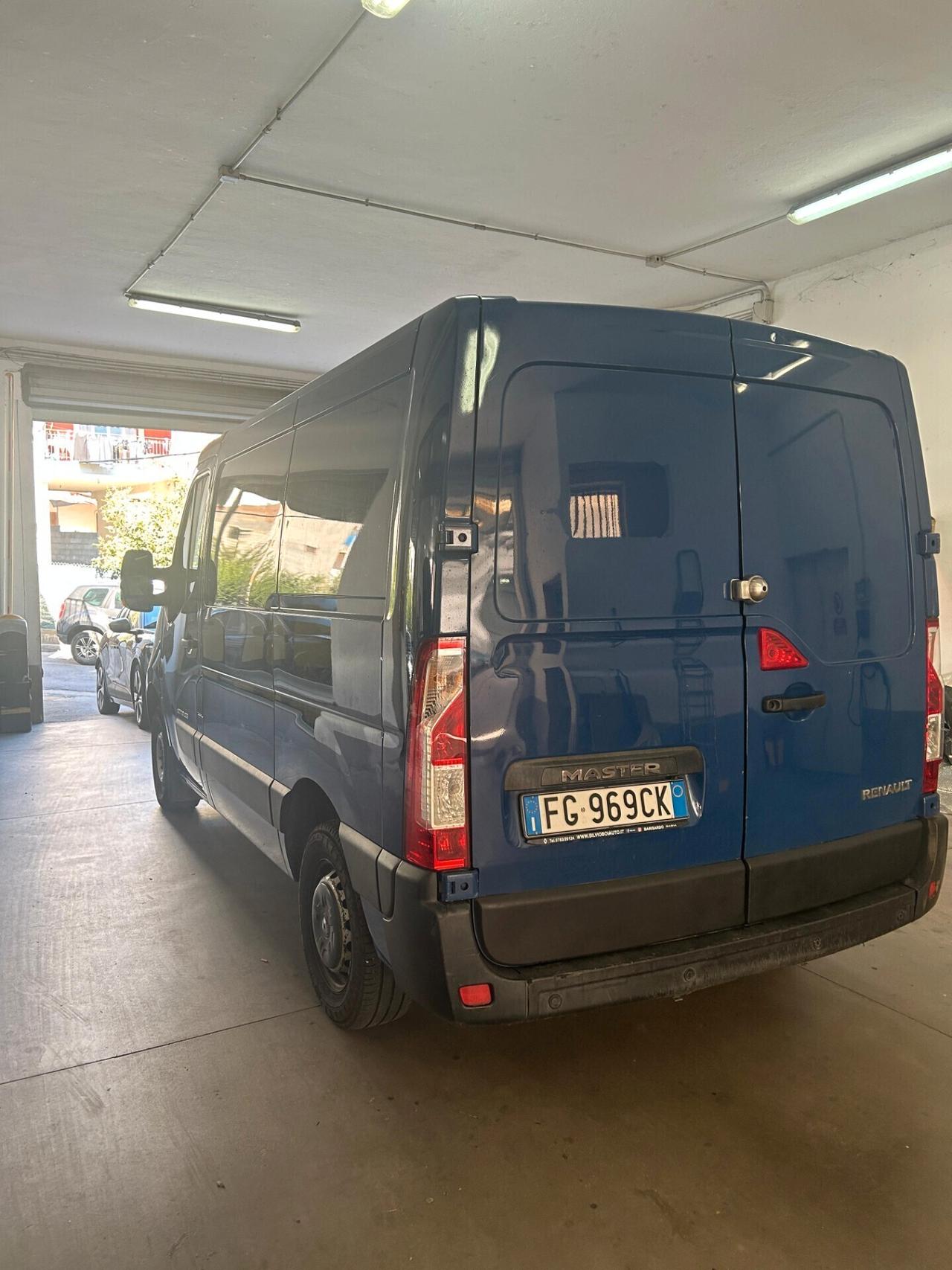 Renault Master T33 2.3 dCi/145 PC-TN Combi Twin Turbo S&S