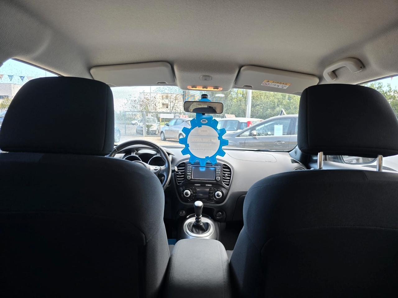 Nissan Juke 1.2 DIG-T 115 2015 GARAZIA
