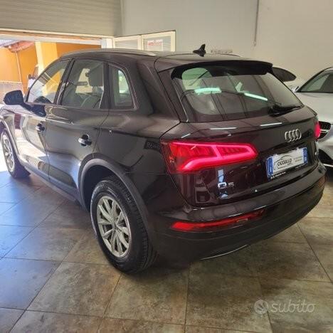 Audi q5 2.0 tdi 190cv autom 2019