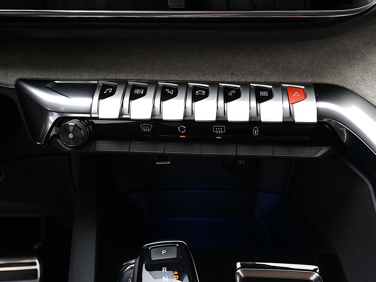 Peugeot 3008 BlueHDi 130 EAT8 GT Pack TETTO APRIBI