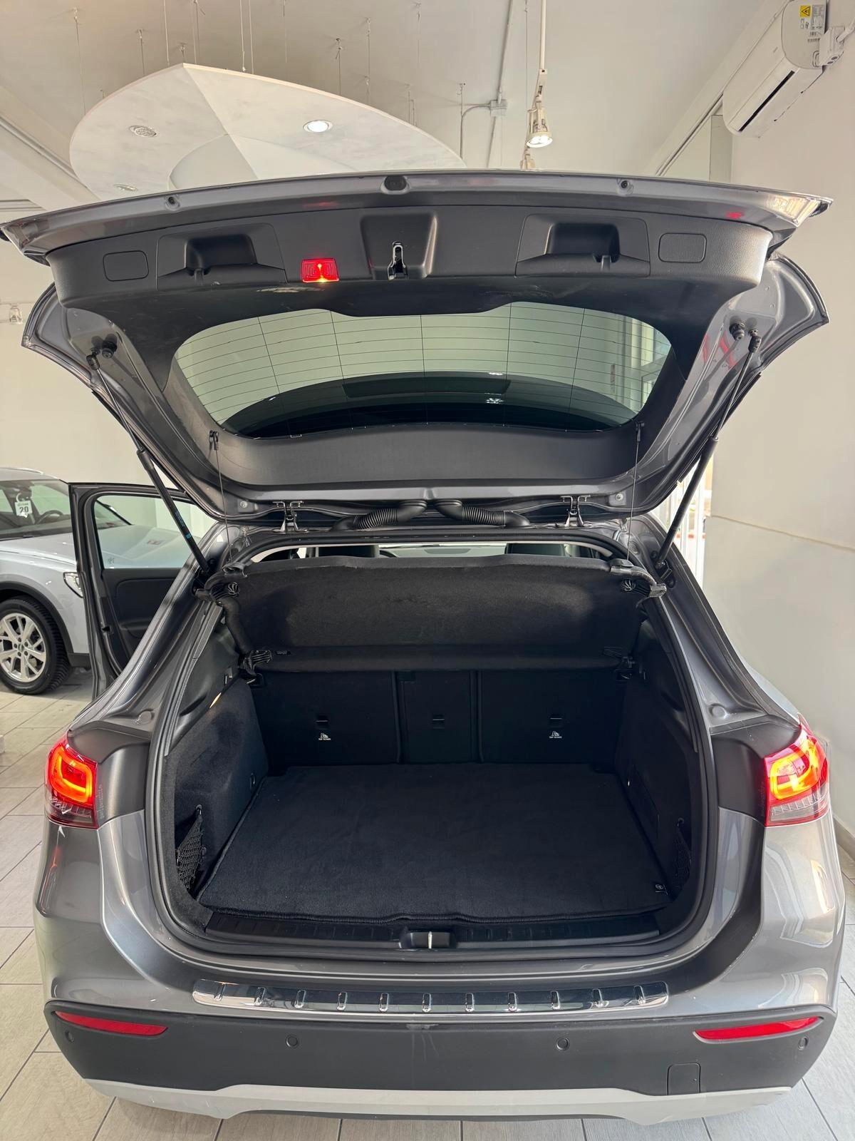 Mercedes-benz GLA 180 GLA 180 d Automatic Premium