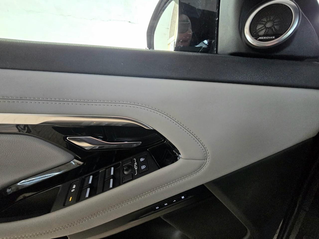 RANGE ROVER EVOQUE 2.0d i4 MHEV 163cv AWD SE IVA ESP.