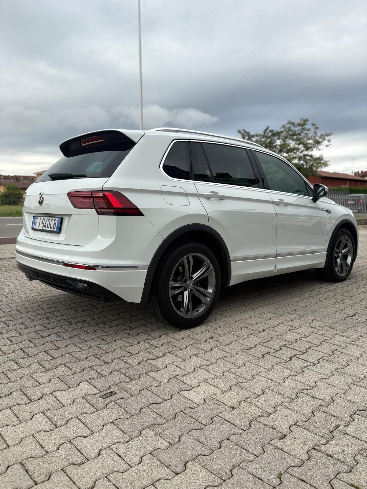 Volkswagen Tiguan 2.0 TDI SCR DSG Executive BlueMotion Technology