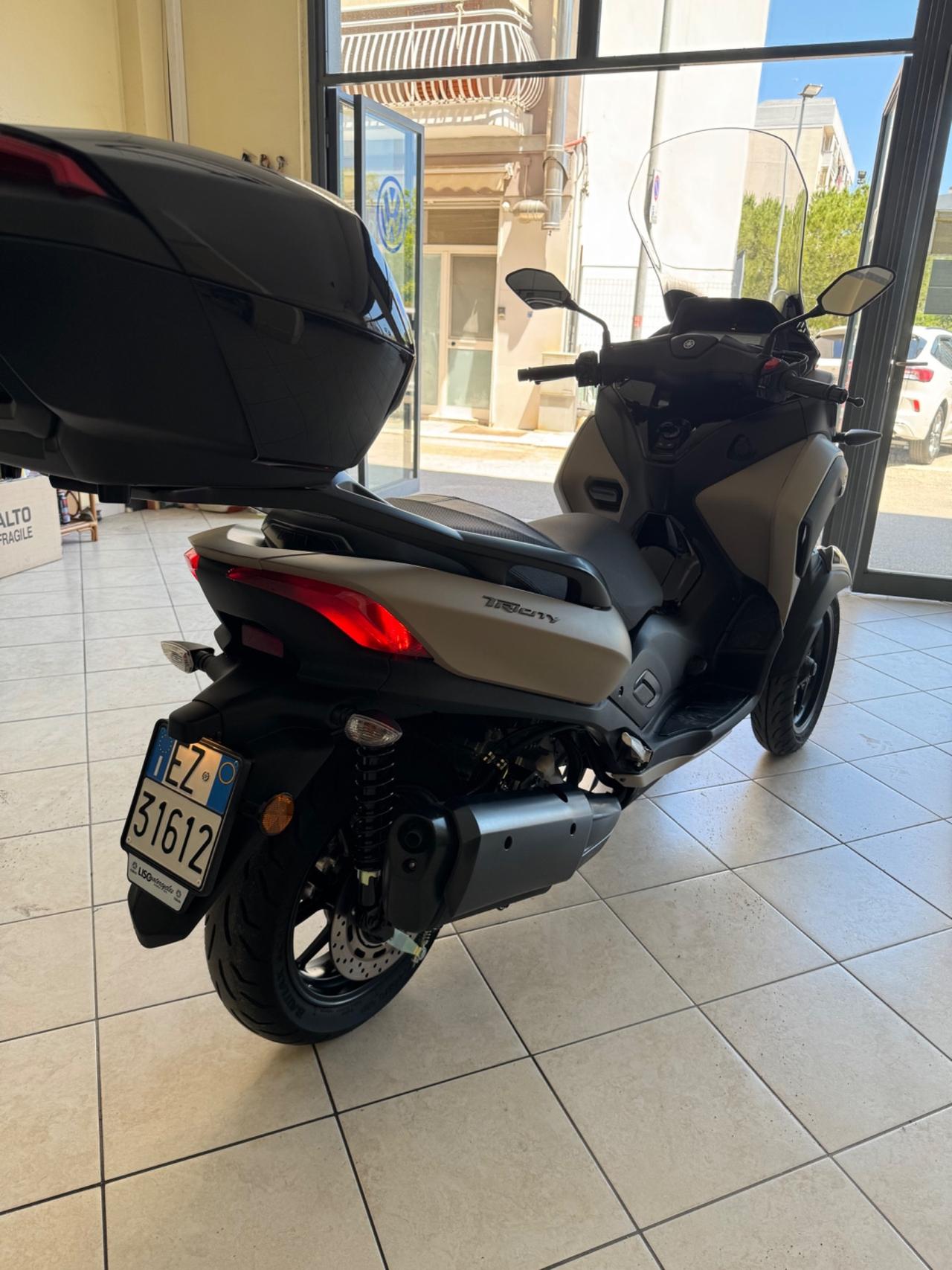 Yamaha Tricity 300