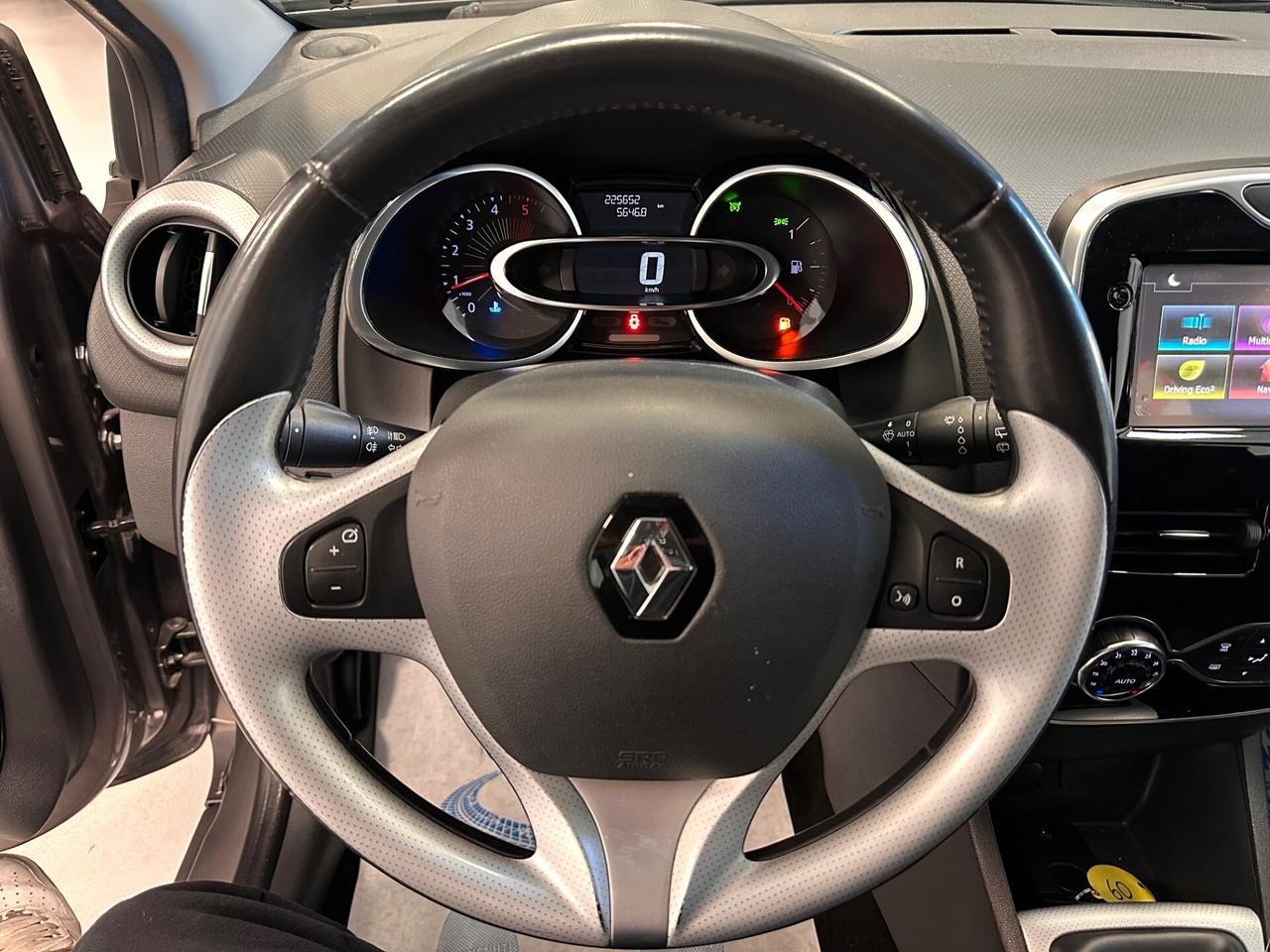 RENAULT CLIO 1.5 DCI 75 cv 5 porte