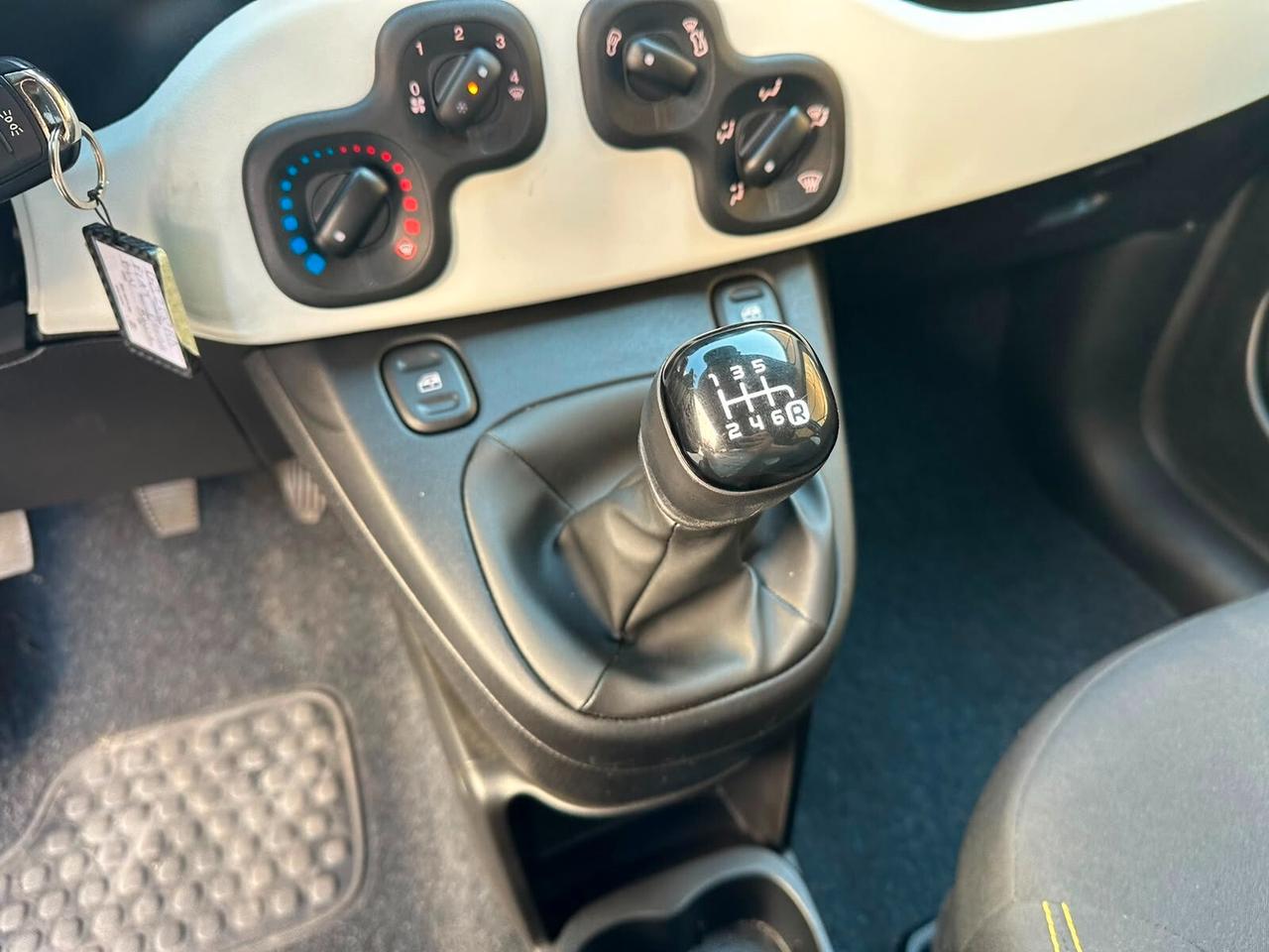 Fiat Pandina Cross 1.0 Hybrid 70cv