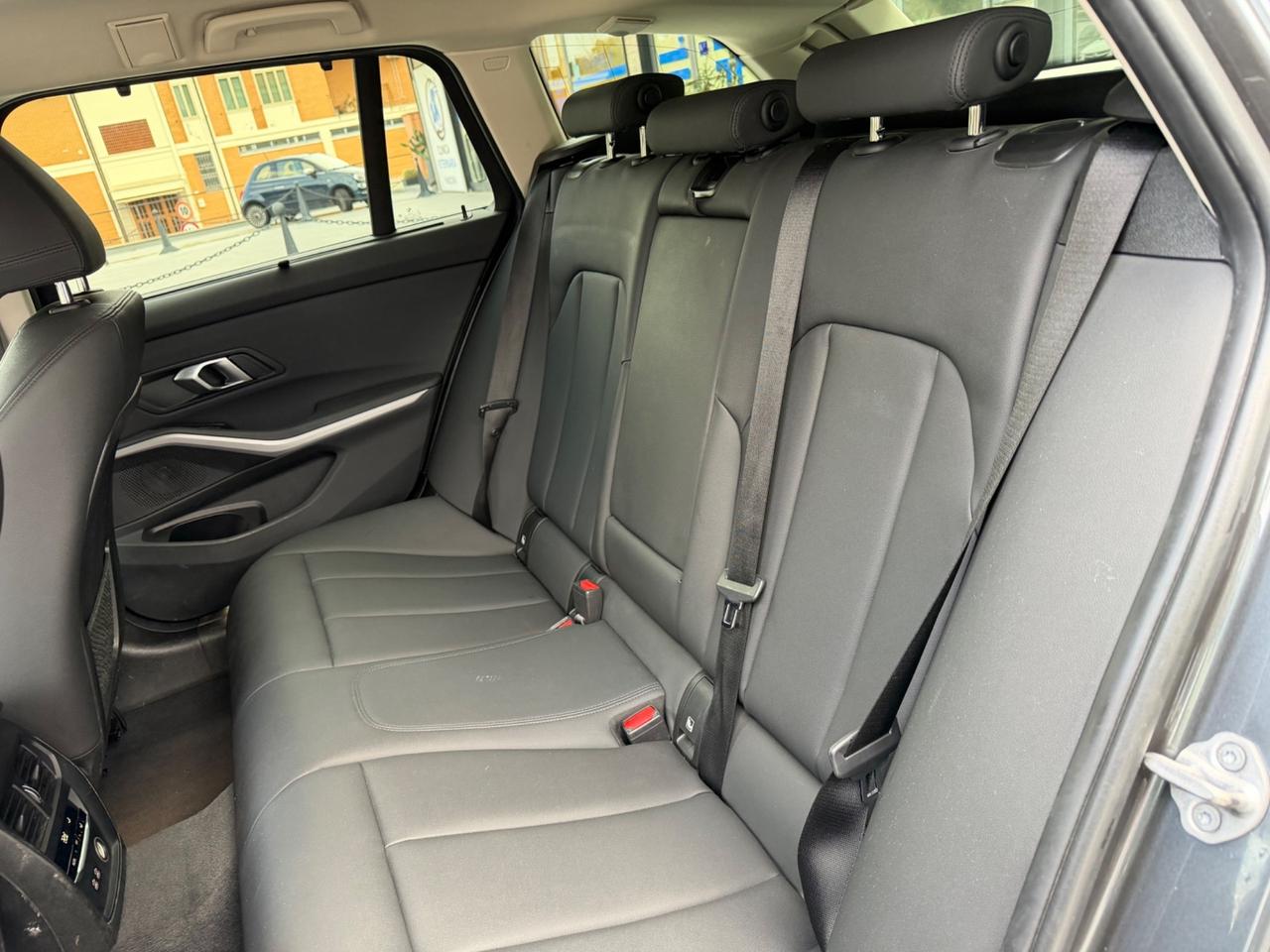 Bmw 320 320d xDrive Touring Sport