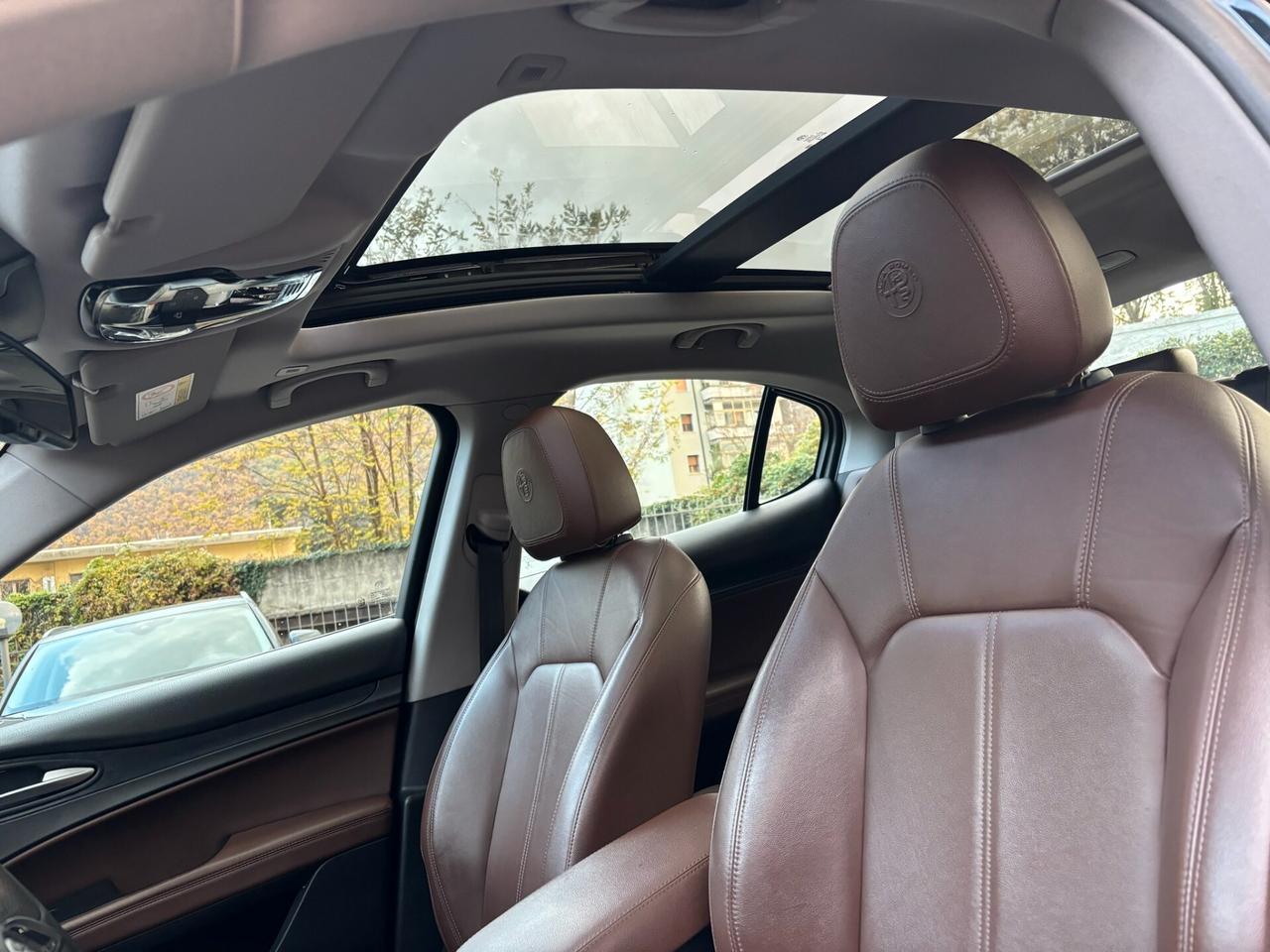 Alfa Romeo Stelvio 2.2 Turbodiesel 190 CV RWD FULL SUPER MY 21 - TETTO