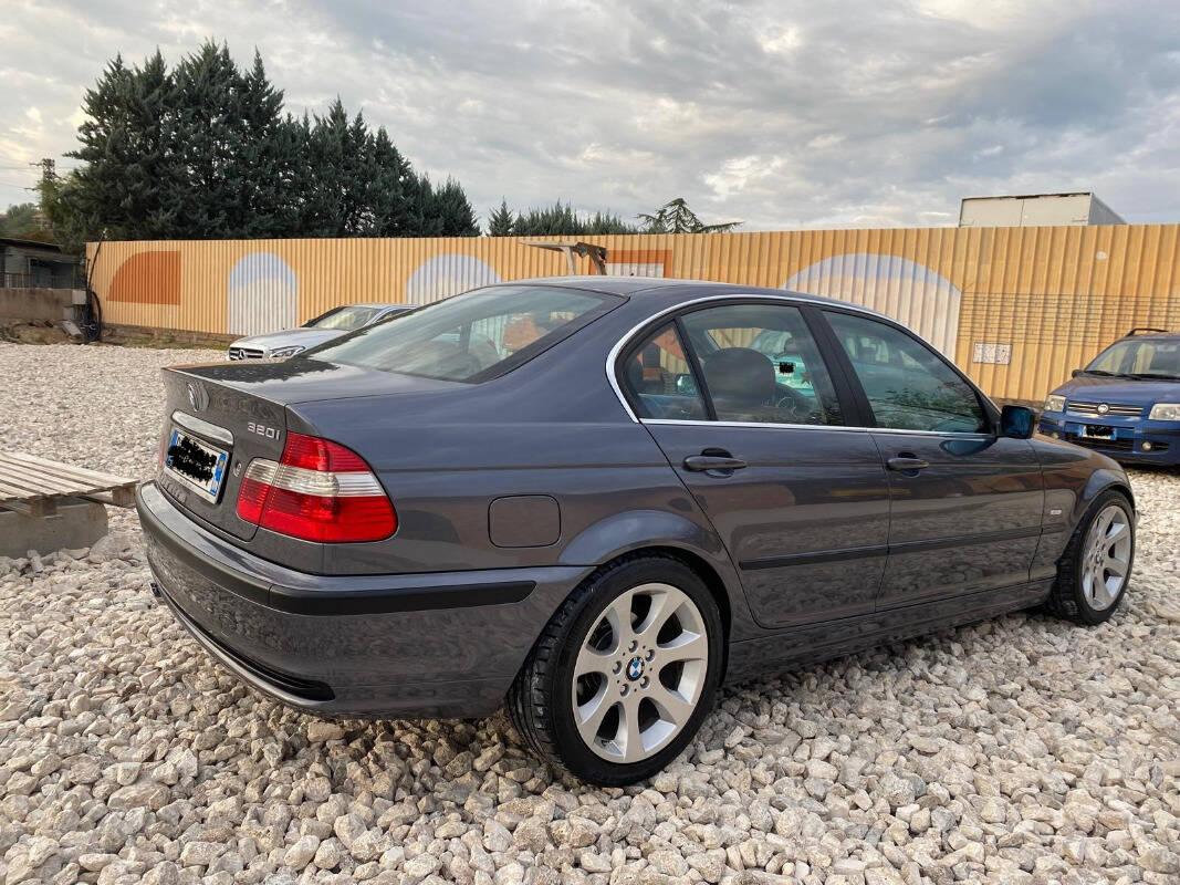 BMW Serie 3 320i Attiva E 46 TARGA ORO ASI