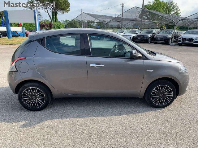 LANCIA Ypsilon NEOPATENTATI 1.0 firefly hybrid Gold TG: GK109RT