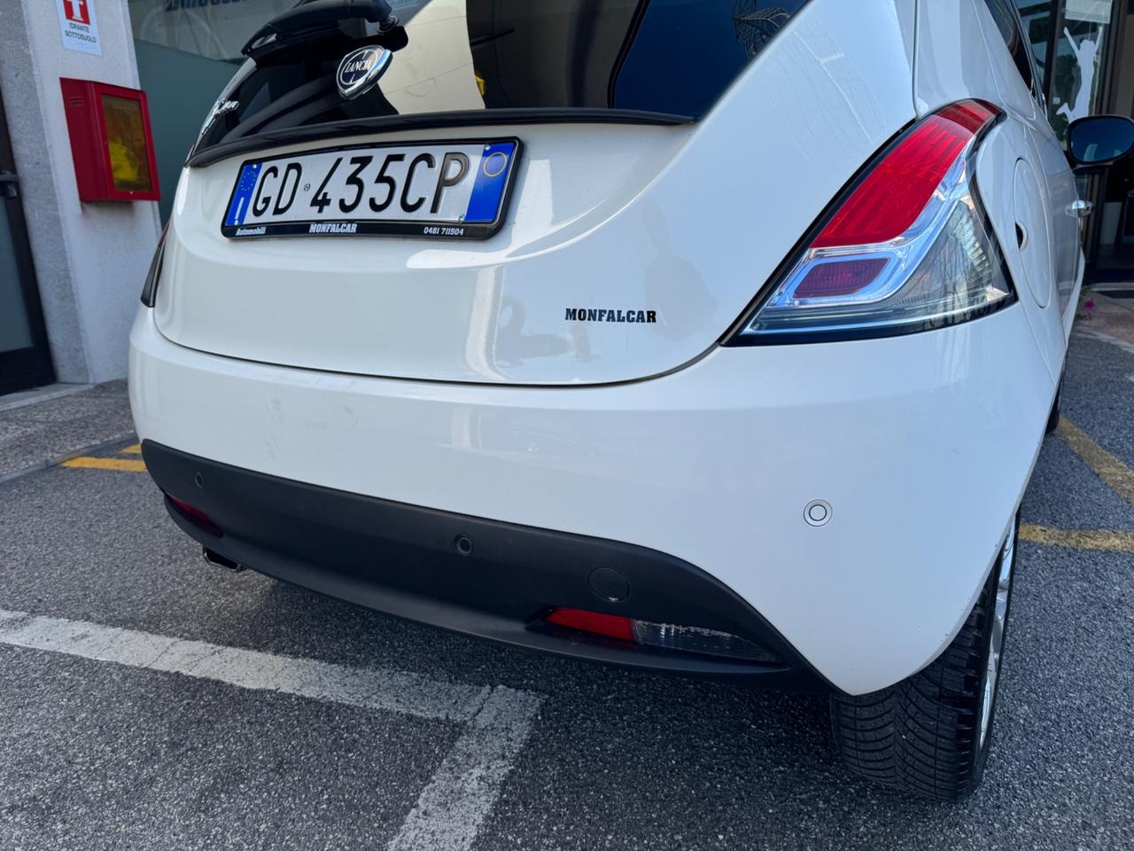 Lancia Ypsilon 0.9 TwinAir 85 CV Platinum 2013
