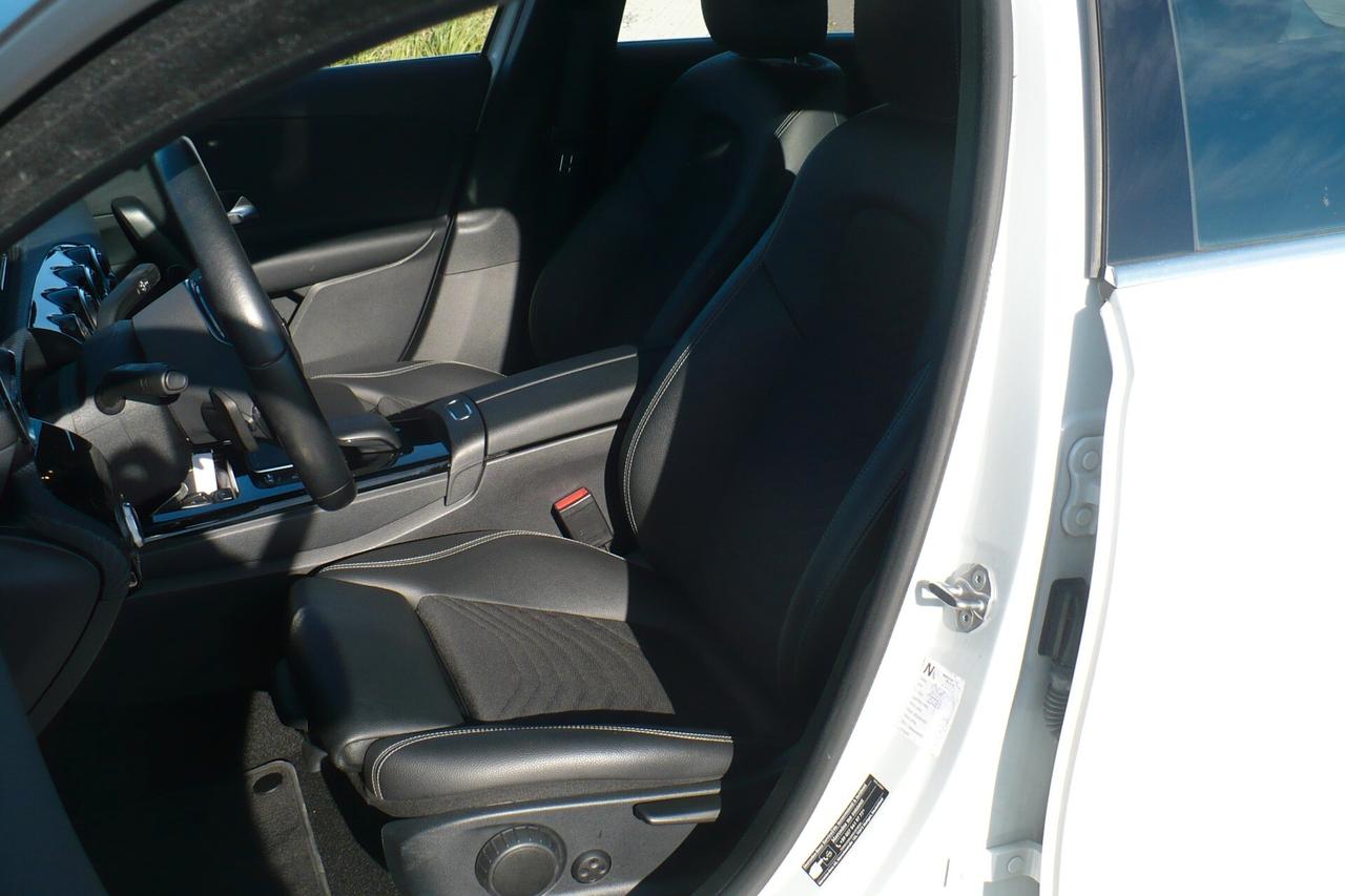 Mercedes-benz A 180 d Automatic Business Extra