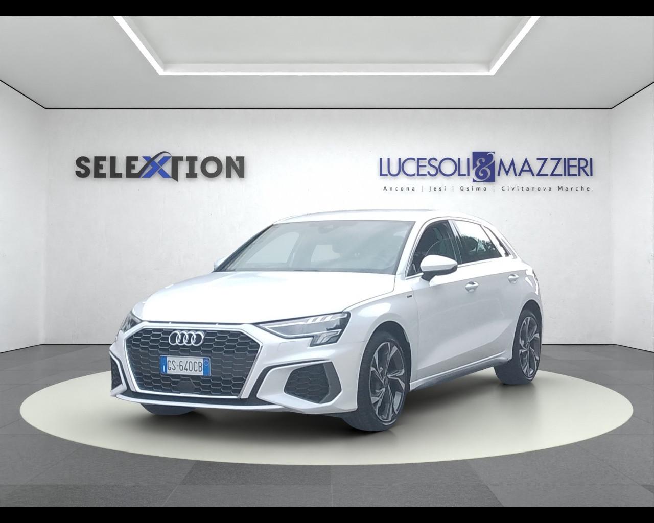 AUDI A3 4ª serie - A3 SPB 30 g-tron S tronic S line edition